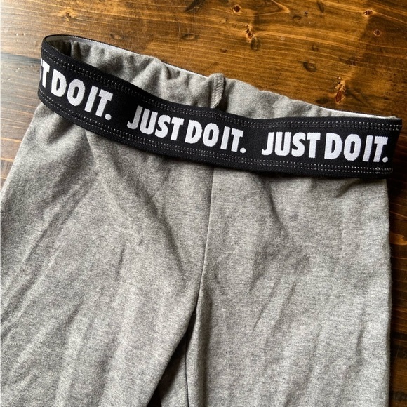 🦄Nike Leggings - Picture 6 of 7